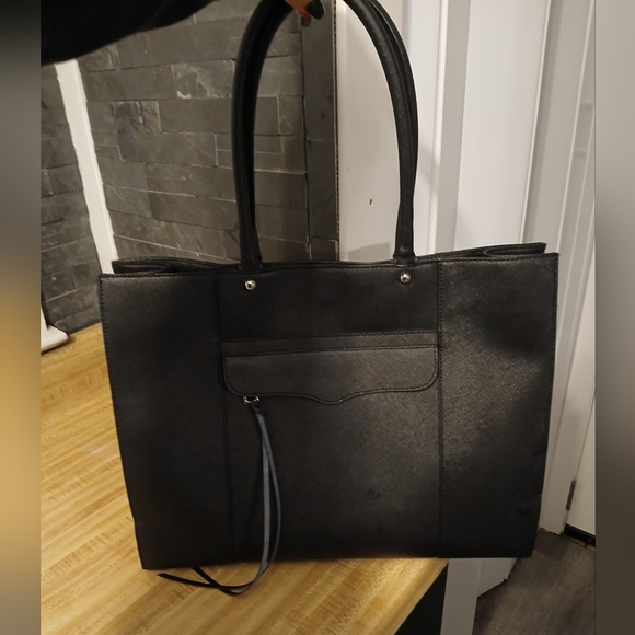 Rebecca Minkoff Handbags - Rebecca Minkoff Large Black Tote 16x12 Hf 8